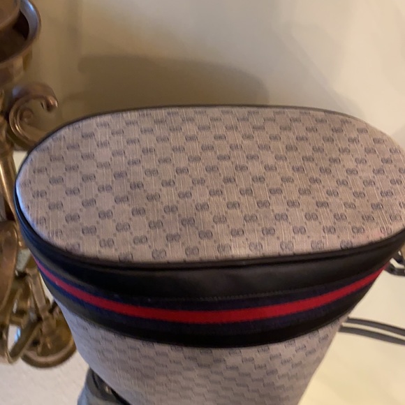 Authentic GUCCI Ophelia Bucket Style Shoulder Strap - Picture 11 of 16
